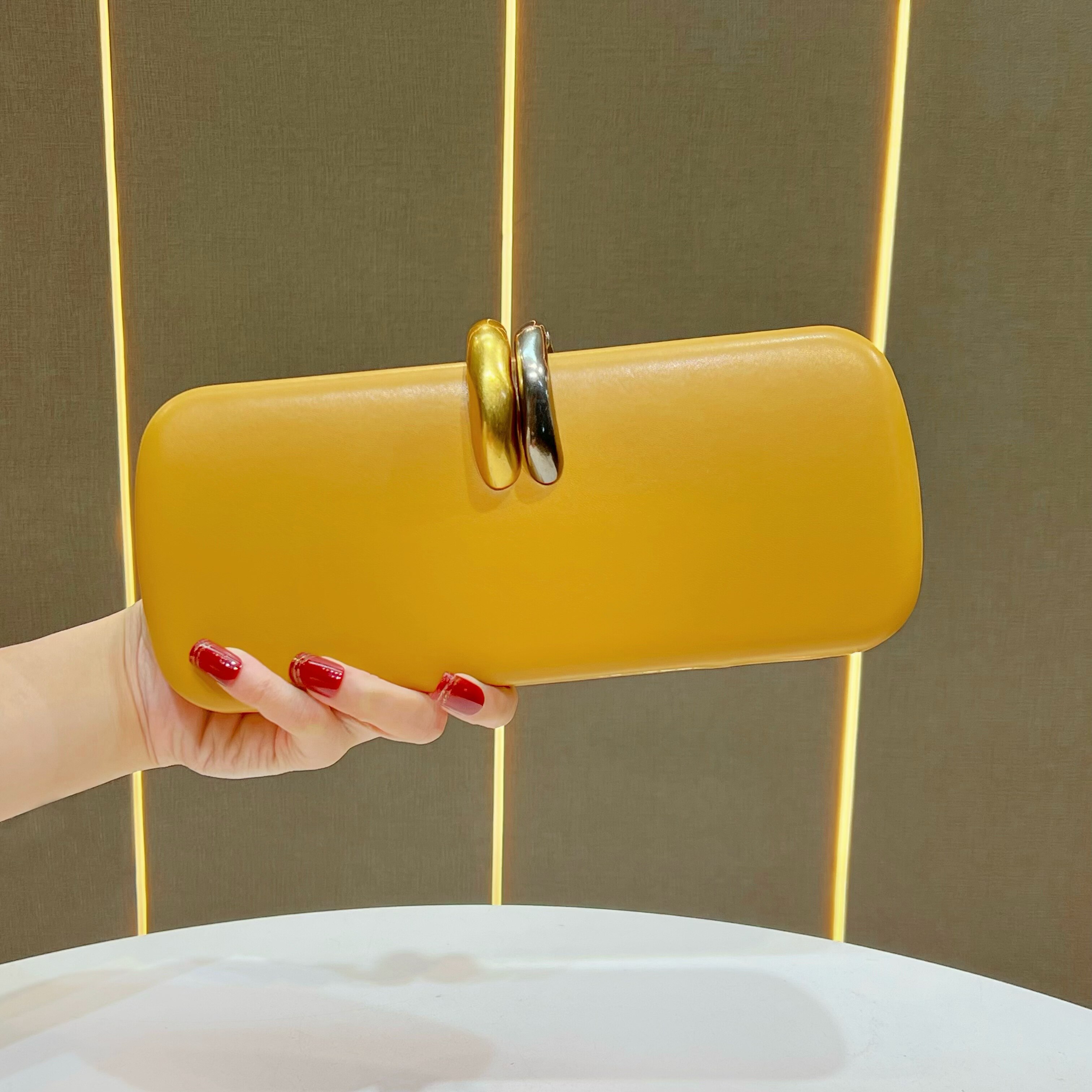 MissingYou高级感手拿包宴会礼服包包小众百搭手提包单肩斜挎女包