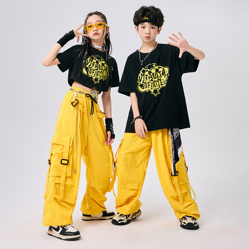街舞儿童潮服男童嘻哈风表演服女童爵士舞服装小学生团体演出服夏