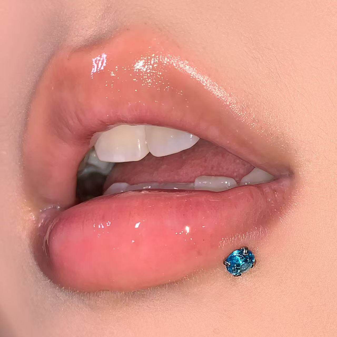 彩色锆石唇钉耳骨钉耳蜗钉超闪钛钢耳饰内牙内螺纹辣妹穿刺饰品,饰品/流行首饰/时尚饰品新,唇环/唇钉,淘宝优惠券,粉丝福利购,淘宝优惠卷