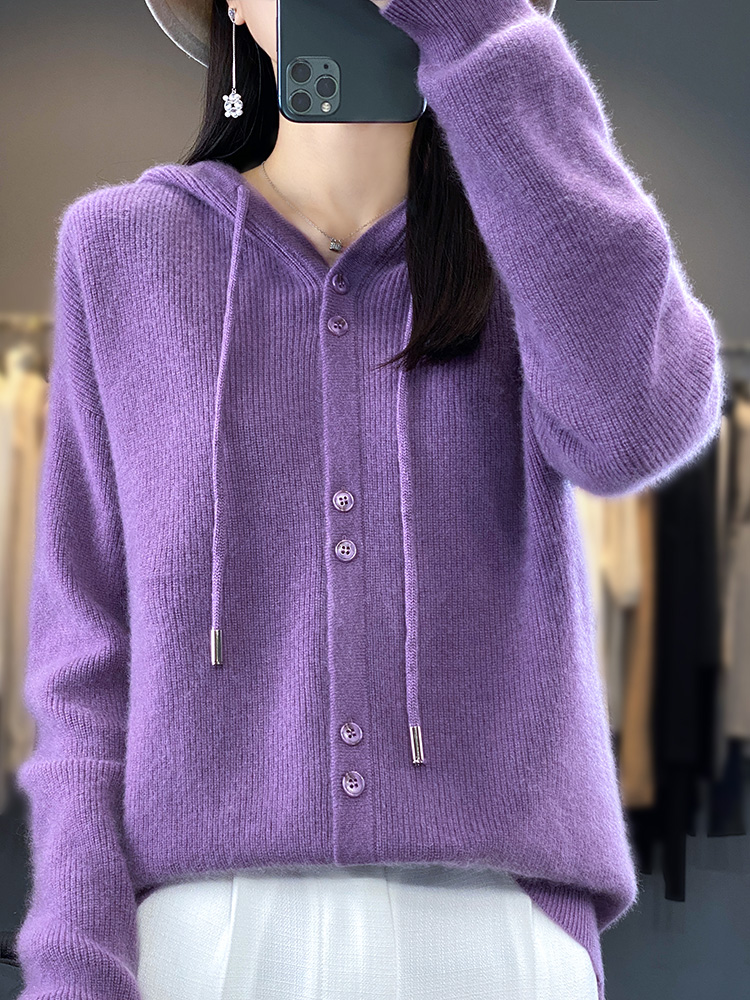 宽松羊毛针织衫单排扣连帽