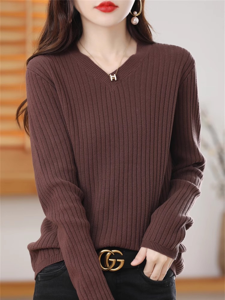 纯色纯棉针织衫套头V领