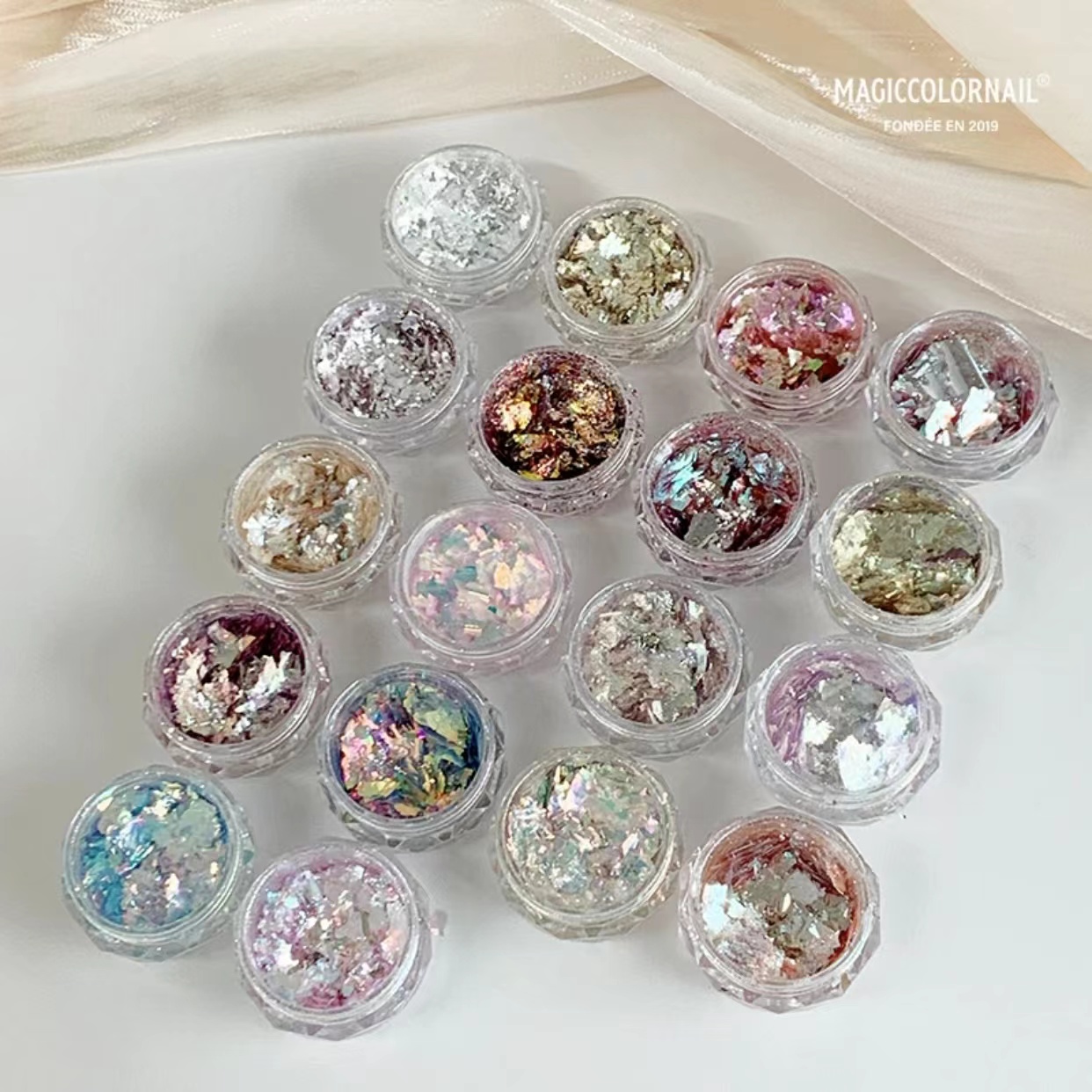 MC美甲极光欧泊粉超亮轻薄梦幻偏光云锦粉手工滴胶流麻穿戴甲素材