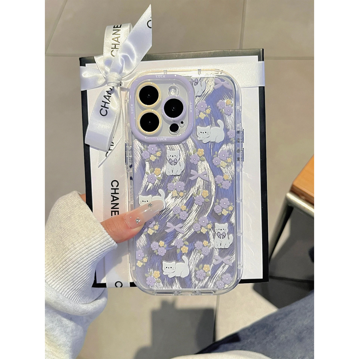 紫色碎花猫咪适用苹果16手机壳iPhone15promax新款p70华为mate60荣耀200少女心vivos20圆边oppo小米14红米k80