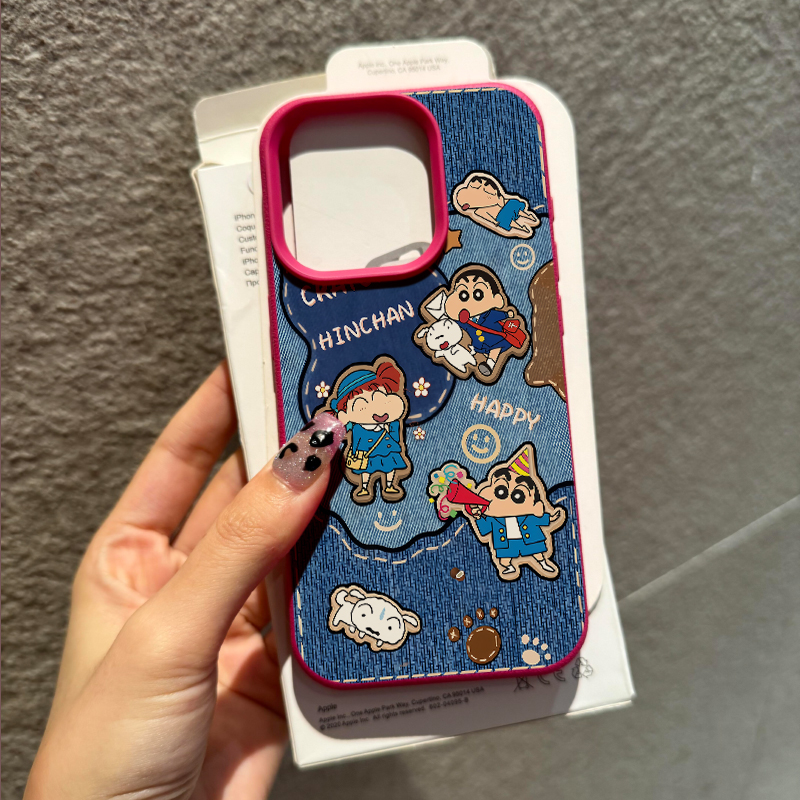 ins可爱卡通牛仔小新适用苹果16promax手机壳iPhone14女新款13皮质12动漫11小众荔枝纹15Pro防摔14pro保护套