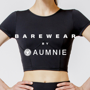 AUMNIE澳弥尼后背拼网露脐上衣冰爽透气运动T恤裸感瑜伽含胸垫