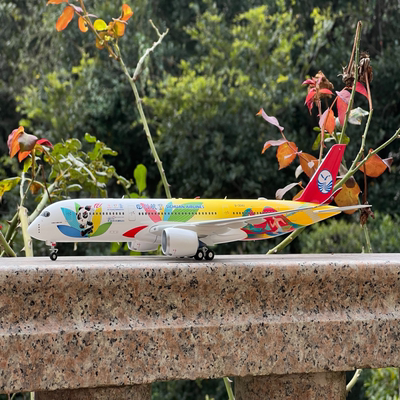 高品质飞机模型！Aviation 1:200 四川航空空客A350-900飞机模型