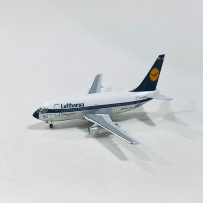 【代出】AC 1:400 汉莎航空 737-200 D-ABFA实物如图，大佬清柜