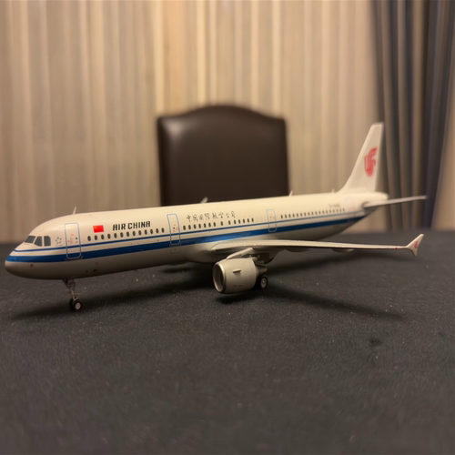 二手 无盒 JC航空模型 1:200国航A321瑕疵 前起落架松动 顺丰到