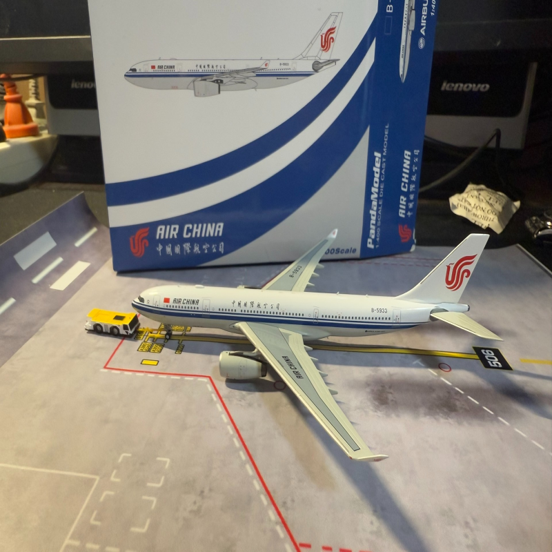 [hot][hot]PandaModel 1:400 空客A330-200 中国国际航空飞机模