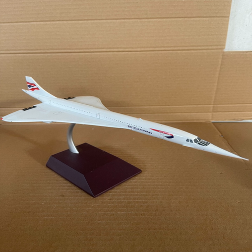 Gemini200 1/200 英国航空协和式超音速客机模型，编号G2BAW915。
