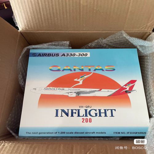 Inflight 1:200 QANTAS 澳洲航空 A330-300VH-QPJ合金飞机模型是3