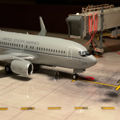 NG model 美国海军陆战队 737-700 C-40A clipper波音boeing 737N
