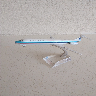 麦道82飞机模型  中国北方航空大连公司 麦道82飞机模型 麦道飞