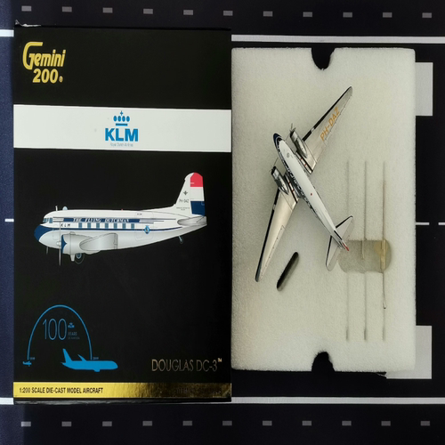 顺丰保价发货：Geminijets 1:200 飞机模型， 荷兰皇家航空 ，DC3