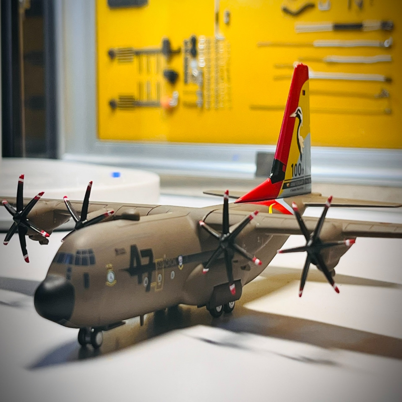 inflight 1:200 C-130J 英军100周年 帅气