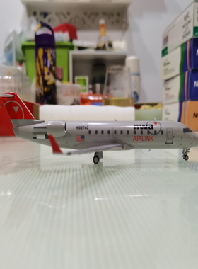 NG200  美国西北航空CRJ-440目测无瑕，一切以照片确认为准，注