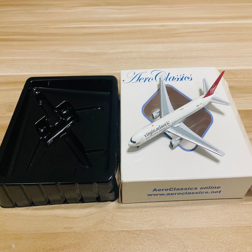 维珍大西洋航空 B767-300ER PH-MCG AeroClassics 英国维珍大西