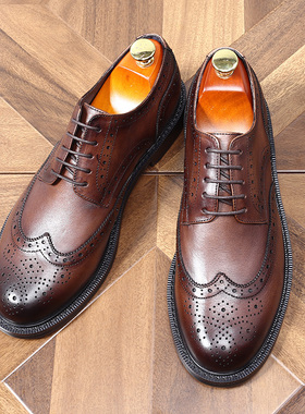 英伦潮流正装男士商务休闲布洛克雕花真皮鞋圆头复古软底做旧皮鞋