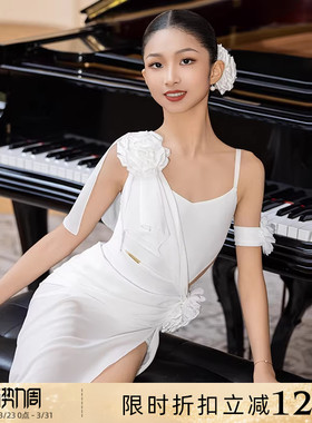 Dancebaby少儿拉丁舞服2026新款女童表演服练功服白色小花服D19