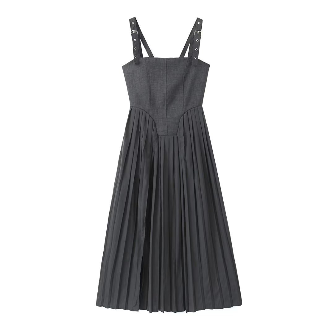 吊带连衣裙高腰打褶抹胸 Solid color one line neck strap skirt