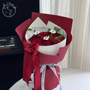 520浪漫网红纸英文圆舞曲定型片高颜值diy鲜花包装纸花店花艺资材