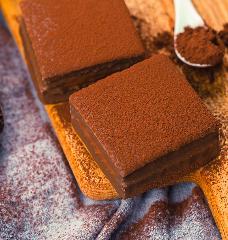 黑森林蛋糕1000g整箱 提拉米苏夹心巧克力小糕点-提拉米苏(绿匠旗舰店仅售49.91元)