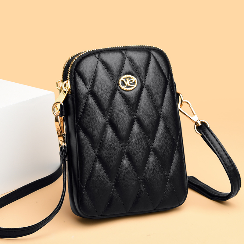 真皮质感手机包女2024新款时尚菱格竖款斜挎包迷你女士小包妈妈包