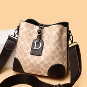 真皮包包2024新款 软皮水桶包女妈妈单肩斜挎包大容量手提包外出包