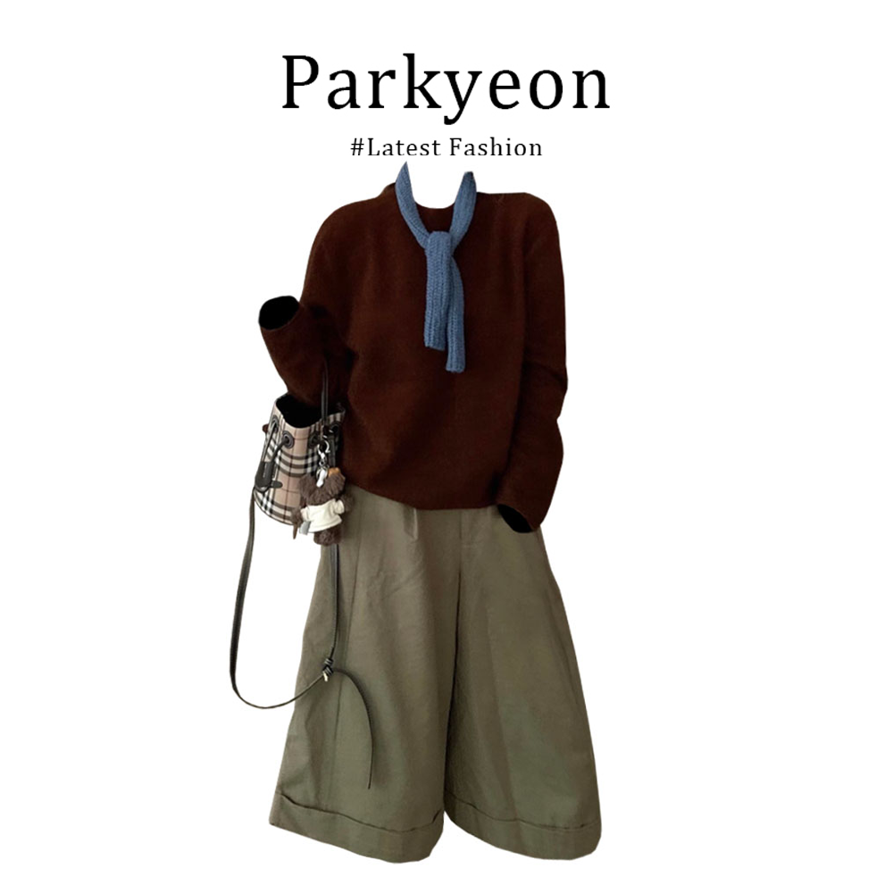 又酷又飒减龄套装女秋季软糯圆领毛衣宽松七分裤两件套