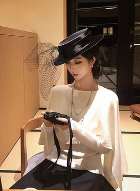 YILIA纯色优雅不规则斗篷时尚套装女2025秋季新款披肩毛衣