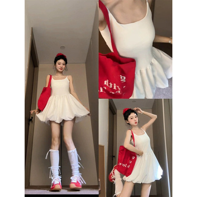 芭蕾风白色吊带连衣裙子女夏2025新款小个子掐腰a字花苞蓬蓬短裙