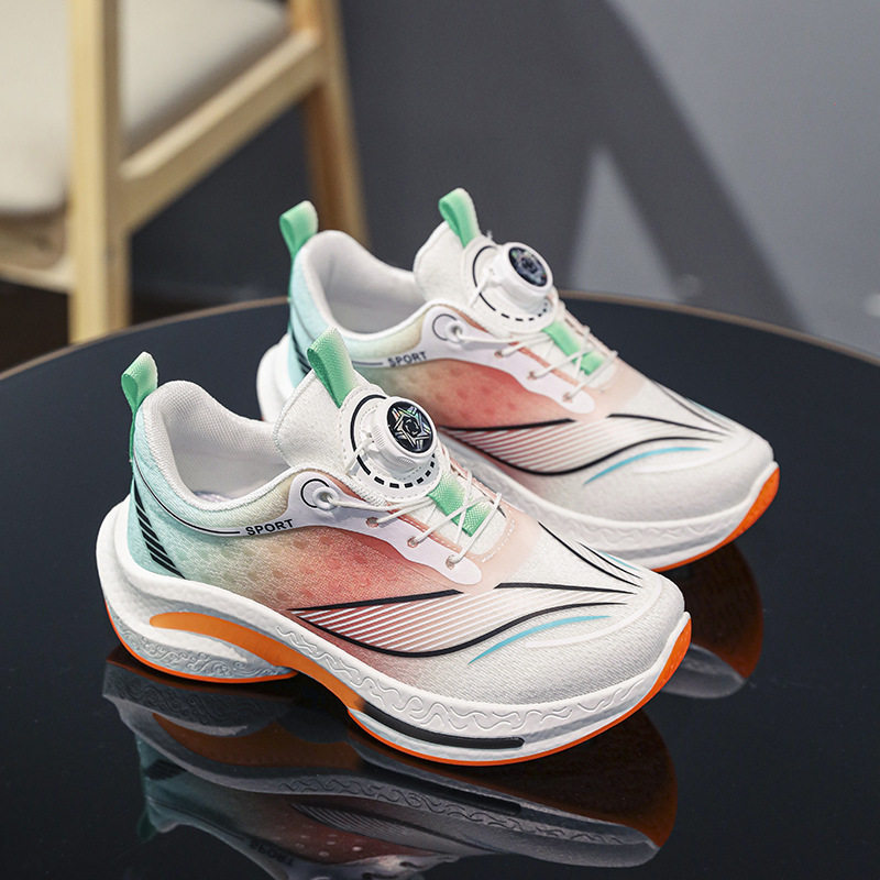 四季青广州十三行即墨夏季网布透气运动童鞋时尚旋转纽扣免系带男,童鞋/婴儿鞋/亲子鞋,运动鞋,淘宝优惠券,粉丝福利购,淘宝优惠卷