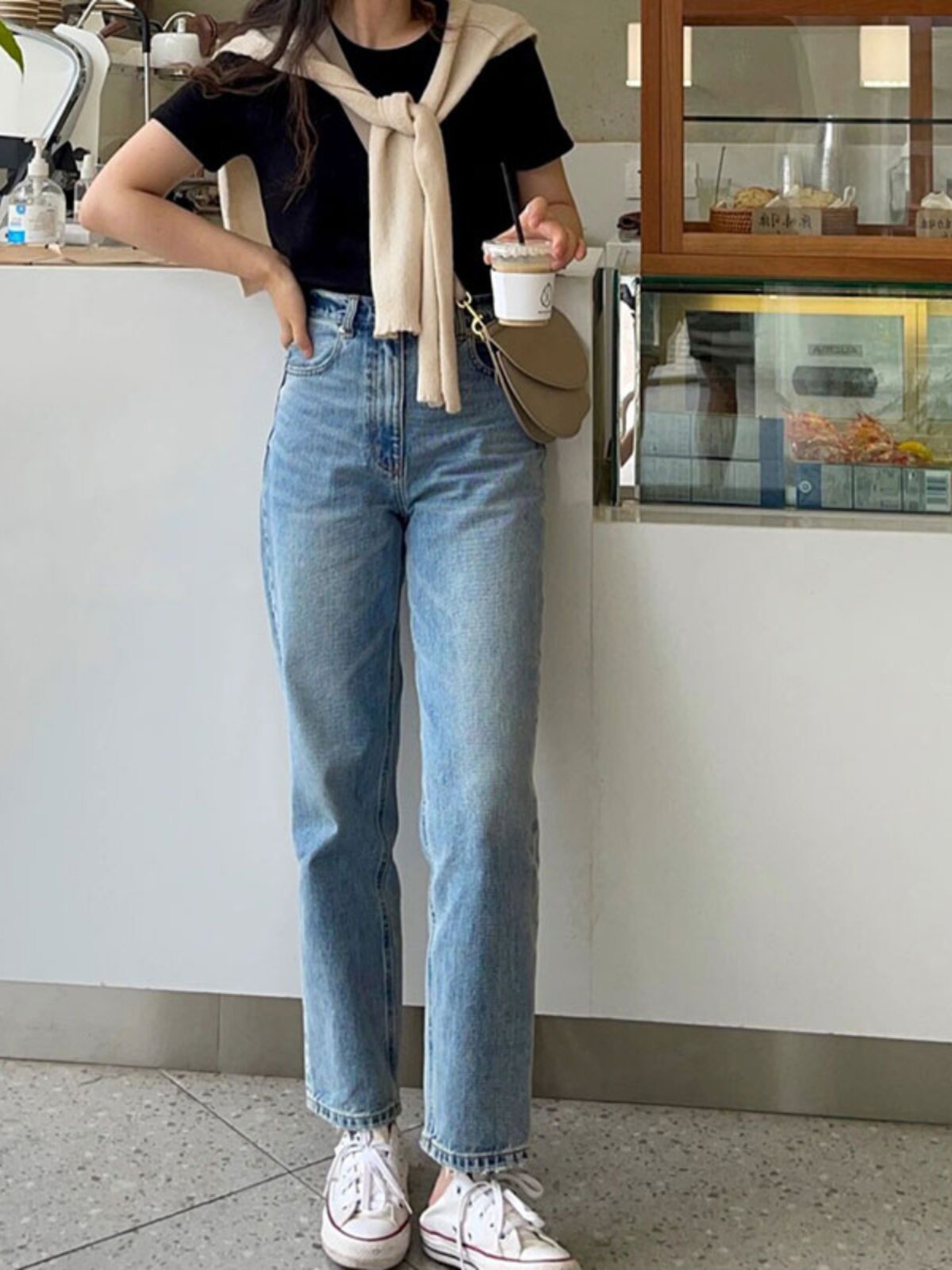 LIGHT BLUE JEANS WOMENS SPRING SUMMER 2024 SOUTH KOREA DONGDAEMUN NEW STRAIGHT LEG LOOSE FASHION SLIM HIGH-WAISTED PANTS