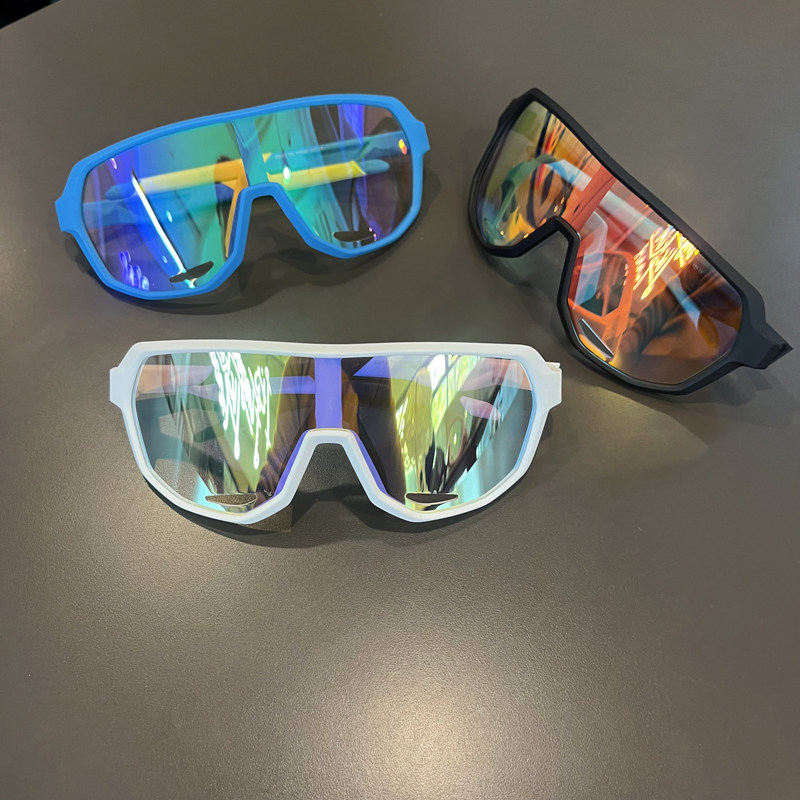 儿童骑行眼镜户外运动男女宝宝变色偏光太阳镜男童防晒登山护目镜