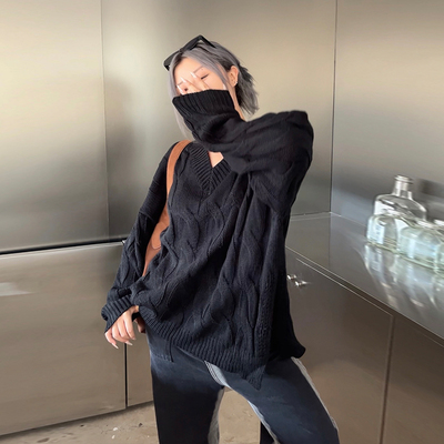 麻花编织慵懒风V领毛衣