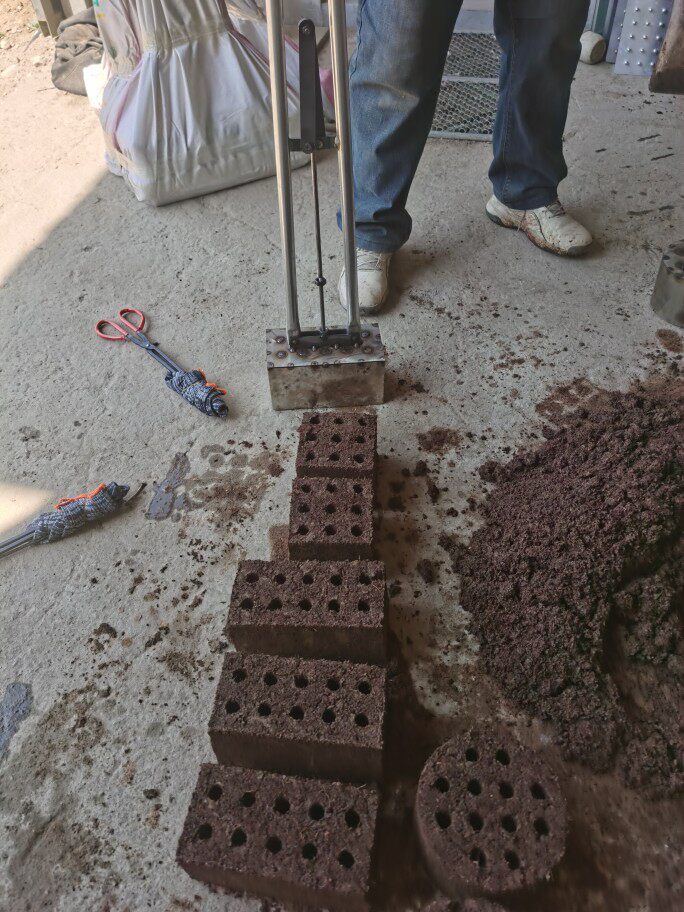 款牛粪块模pvu新具窝煤蜂模具长方钢形不绣筒上下板不绣钢模具神