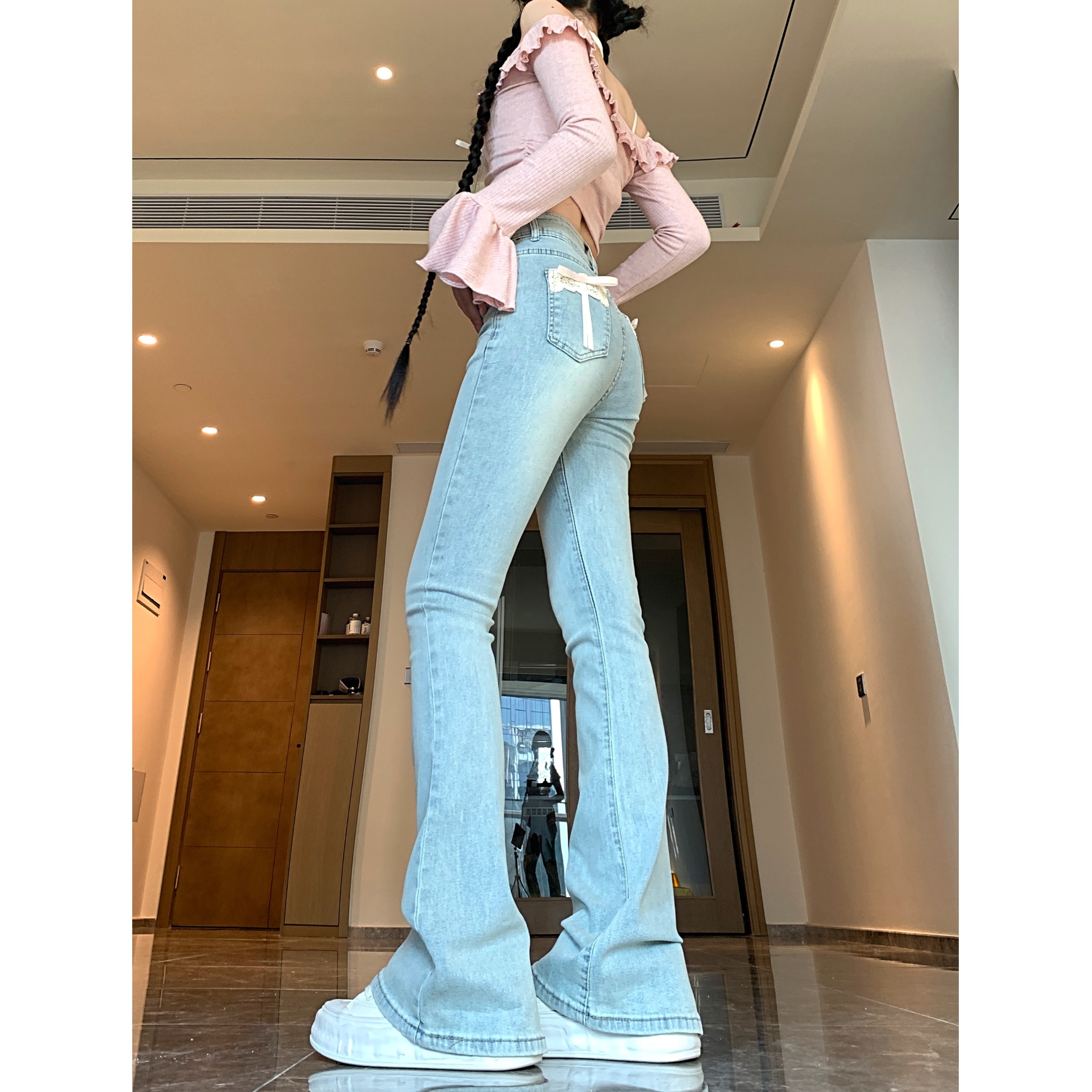 2025新款蝴蝶结微喇叭牛仔裤女紧身包臀裤子高腰显瘦长裤，女装牛仔裤，电商A306A