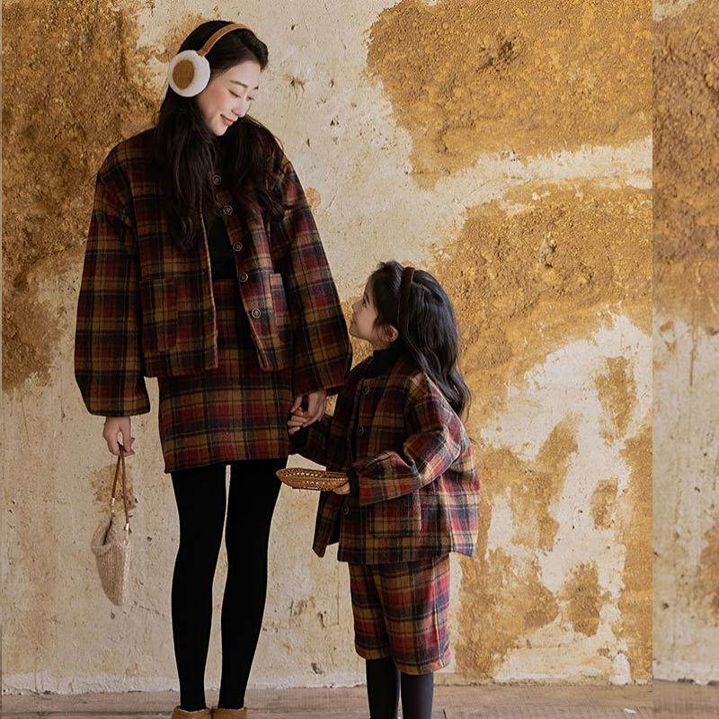 亲子装冬季新款假两件套装母子母女毛呢格子外套+裤子套装