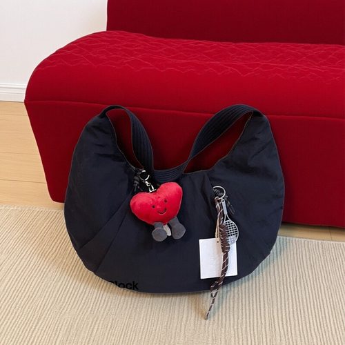 沙漏SC | *送挂件 托特单肩通勤上学运动羊角月牙牛角包·黑色