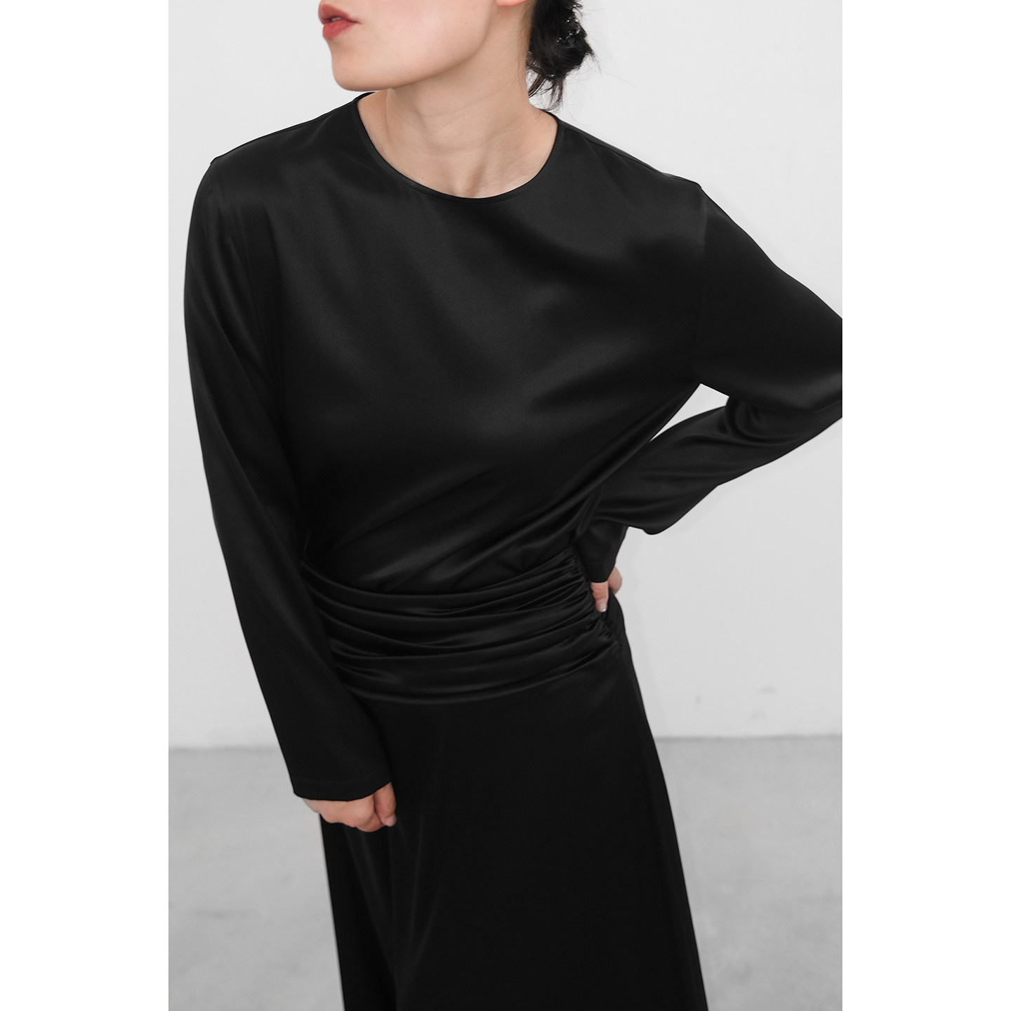 JUZININE原创设计真丝衬衫桑蚕丝长袖圆领套头直筒型显瘦休闲上衣