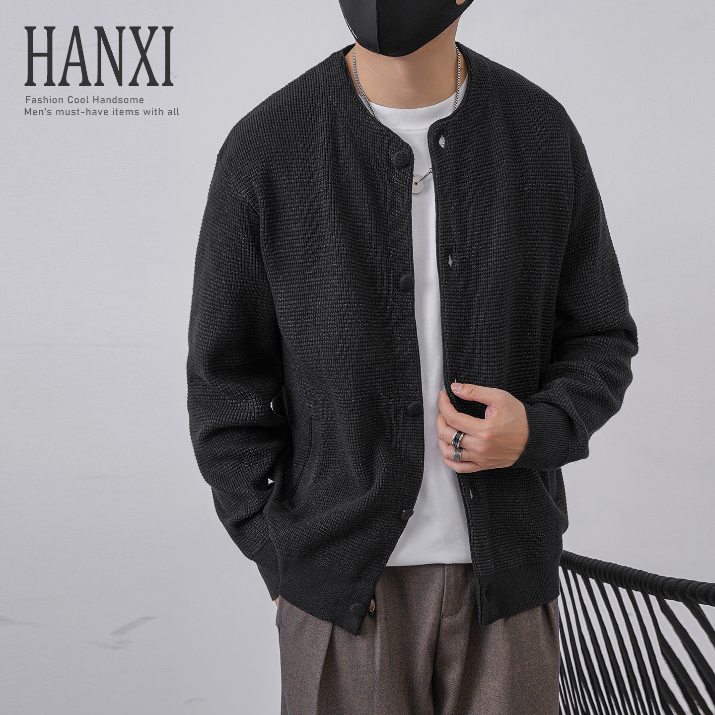 男士轻奢华夫格黑色针织开衫外套