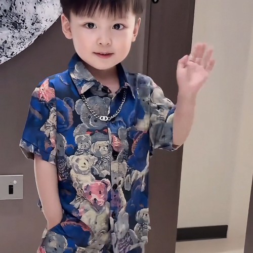 （涤纶）男童夏装套装洋气新款儿童短袖宝宝花衬衣沙滩两件套