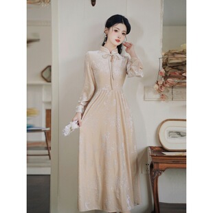 新中式国风丝绒连衣裙女冬季改良版旗袍2026新款小个子内搭打底裙