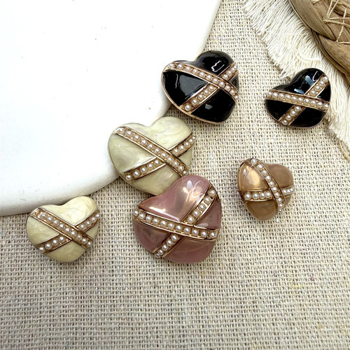 新款复古双层金属纽扣法式简约彩色心形精选厂家直销装饰替换纽扣