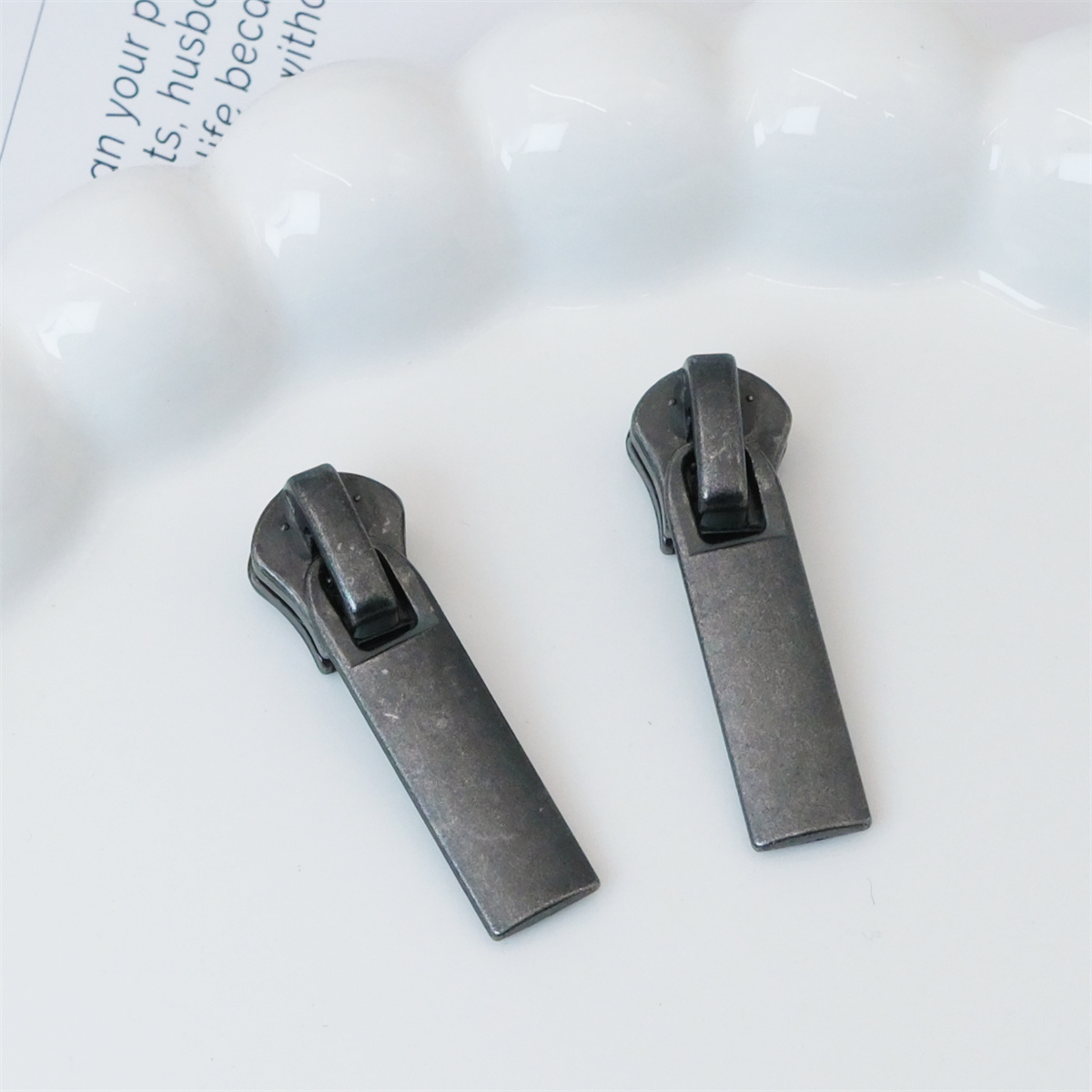 新款5号金属牙齿专用黑色高端背包冲锋衣校服替换锌合金材质拉头