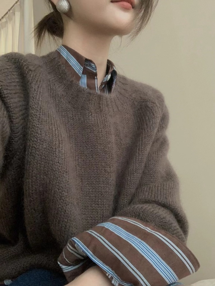 秋冬搭配一整套独特别致衬衫浣熊绒毛衣今年流行两件套装女欧货潮