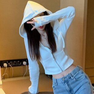 小个子显高开衫上衣2026春装新款洋气短款露脐连帽针织外套女卫衣