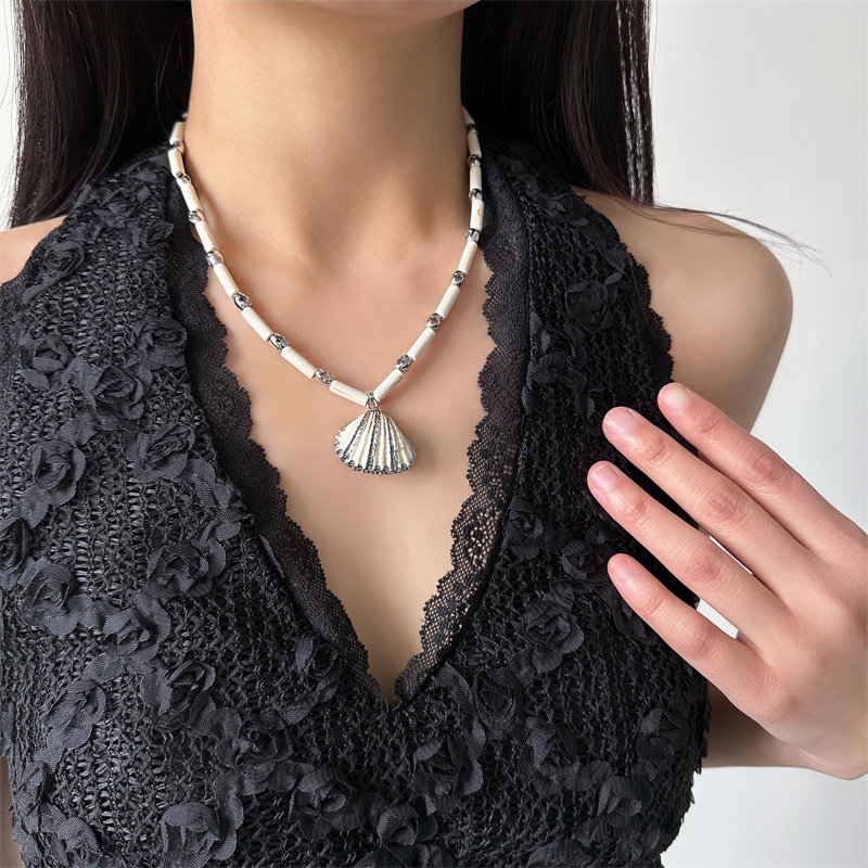 法式珍珠贝壳竹节吊坠项链女轻奢气质锁骨链高级感颈链白色小清新