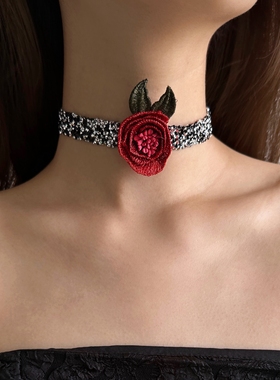 复古暗黑风满钻皮质刺绣花朵项链