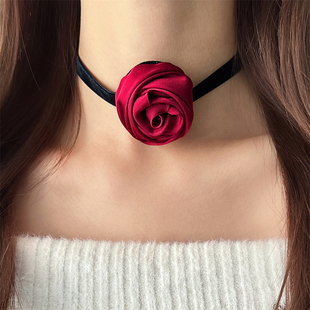 简约红色玫瑰花chocker女项圈脖子配饰项链颈链小众高级感锁骨链